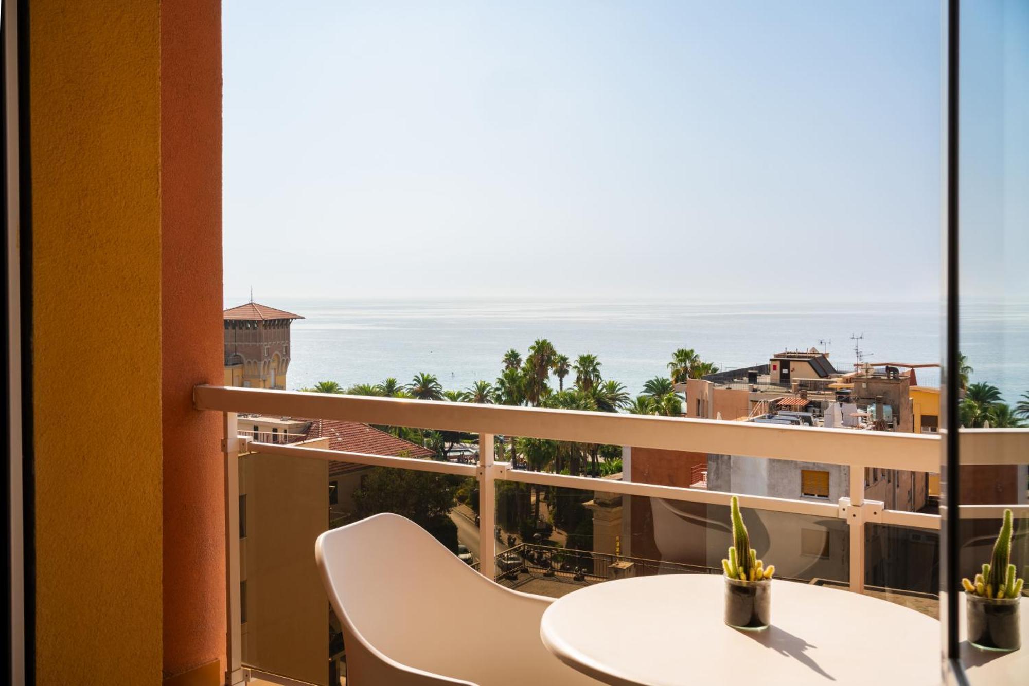Hotel Careni Villa Italia Finale Ligure Extérieur photo