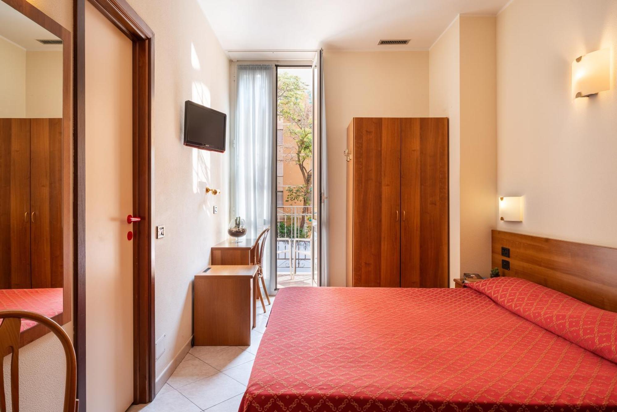 Hotel Careni Villa Italia Finale Ligure Extérieur photo